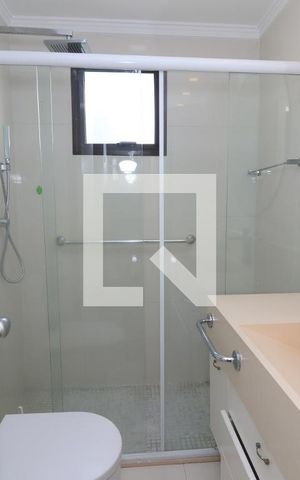 Apartamento para alugar com 100m², 3 quartos e 3 vagasBanheiro da Suíte