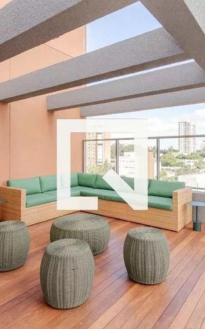 Studio à venda com 27m², 1 quarto e sem vaga Studio à venda com 27m², 1 quarto e sem vagaÁrea Comum