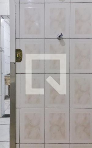 Casa à venda com 125m², 2 quartos e 2 vagas Casa à venda com 125m², 2 quartos e 2 vagasBanheiro 1