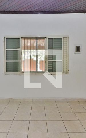 Casa à venda com 125m², 2 quartos e 2 vagas Casa à venda com 125m², 2 quartos e 2 vagasQuarto 1