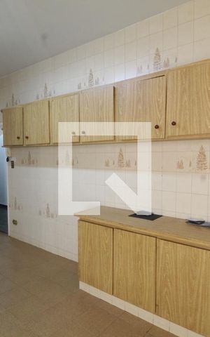 Casa para alugar com 375m², 6 quartos e 3 vagasCozinha