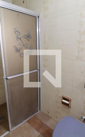 Casa para alugar com 375m², 6 quartos e 3 vagasBanheiro do Quarto 3