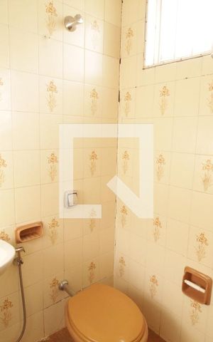 Casa para alugar com 375m², 6 quartos e 3 vagasBanheiro do Quarto 4