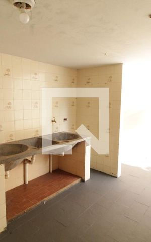 Casa para alugar com 375m², 6 quartos e 3 vagasÁrea de Serviço