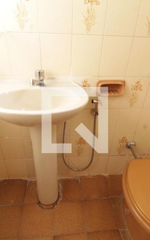 Casa para alugar com 375m², 6 quartos e 3 vagasBanheiro do Quarto 4