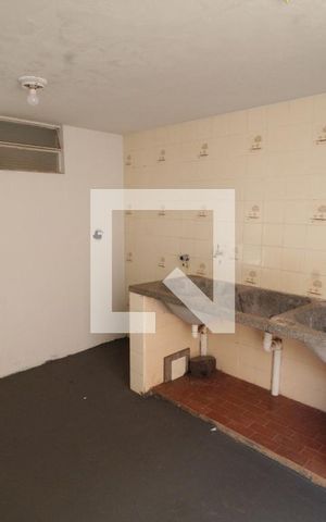 Casa para alugar com 375m², 6 quartos e 3 vagasÁrea de Serviço