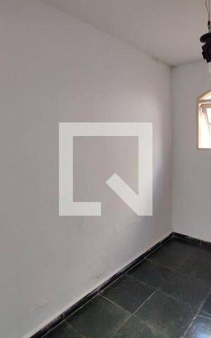 Casa à venda com 194m², 3 quartos e 3 vagas Casa à venda com 194m², 3 quartos e 3 vagasCopa