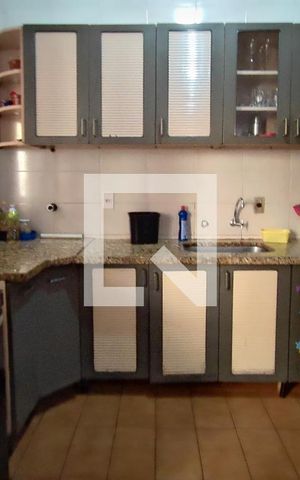 Casa à venda com 194m², 3 quartos e 3 vagas Casa à venda com 194m², 3 quartos e 3 vagasCozinha