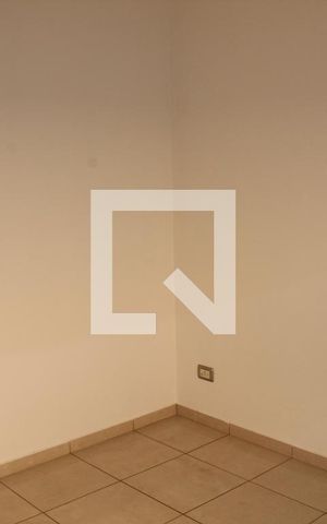 Casa para alugar com 55m², 1 quarto e sem vagaQuarto 
