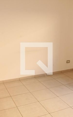Casa para alugar com 55m², 1 quarto e sem vagaQuarto 