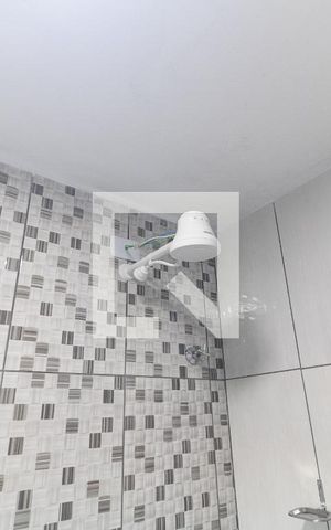 Casa para alugar com 30m², 1 quarto e sem vaga Casa para alugar com 30m², 1 quarto e sem vagaBanheiro