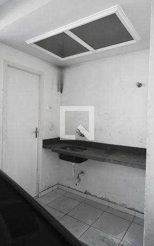 Casa para alugar com 220m², 3 quartos e 4 vagas Casa para alugar com 220m², 3 quartos e 4 vagasDetalhe
