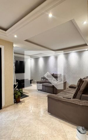 Casa à venda com 199m², 3 quartos e 3 vagas Casa à venda com 199m², 3 quartos e 3 vagasSala
