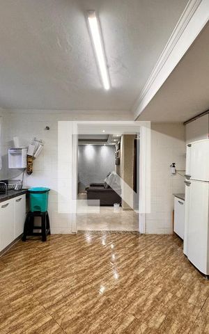 Casa à venda com 199m², 3 quartos e 3 vagas Casa à venda com 199m², 3 quartos e 3 vagasCozinha