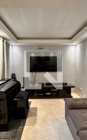 Casa à venda com 199m², 3 quartos e 3 vagas Casa à venda com 199m², 3 quartos e 3 vagasSala