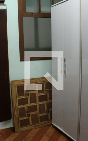Casa à venda com 250m², 5 quartos e 2 vagasQuarto 5