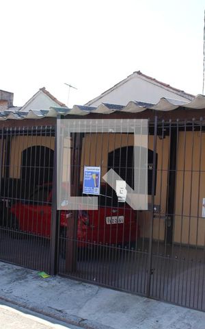 Casa à venda com 250m², 5 quartos e 2 vagasFachada