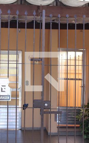 Casa à venda com 250m², 5 quartos e 2 vagasPlaca