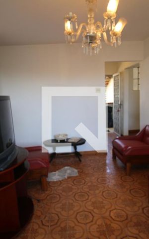 Apartamento à venda com 80m², 3 quartos e sem vagaSala
