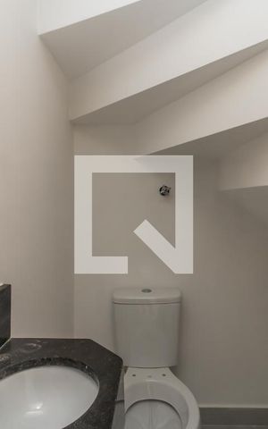 Casa à venda com 105m², 3 quartos e 2 vagas Casa à venda com 105m², 3 quartos e 2 vagasLavabo