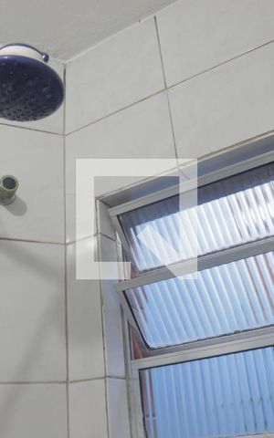 Casa à venda com 350m², 5 quartos e 2 vagasBanheiro de Serviço