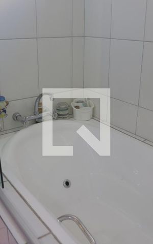Casa à venda com 350m², 5 quartos e 2 vagasBanheiro da Suíte 1