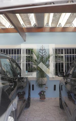 Casa à venda com 350m², 5 quartos e 2 vagasGaragem