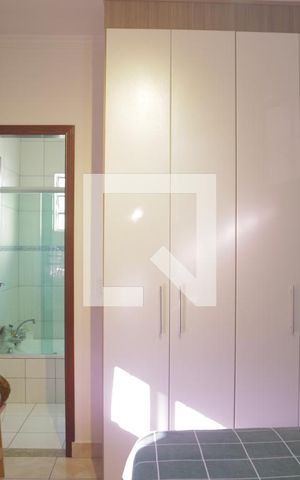 Casa à venda com 350m², 5 quartos e 2 vagasSuite 1
