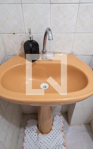 Casa à venda com 366m², 8 quartos e 5 vagas Casa à venda com 366m², 8 quartos e 5 vagasBanheiro