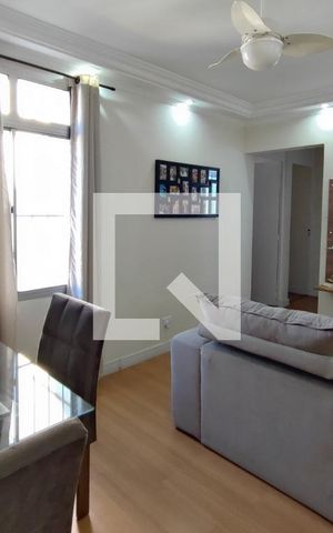 Apartamento à venda com 55m², 2 quartos e 1 vaga Apartamento à venda com 55m², 2 quartos e 1 vagaSala