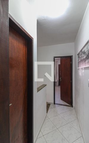Casa de condomínio para alugar com 100m², 2 quartos e 1 vaga Casa de condomínio para alugar com 100m², 2 quartos e 1 vagaCorredor