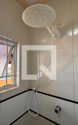 Casa à venda com 270m², 3 quartos e 2 vagas Casa à venda com 270m², 3 quartos e 2 vagasBanheiro suíte 3