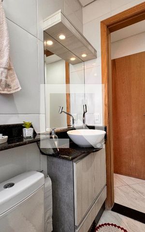 Casa à venda com 270m², 3 quartos e 2 vagas Casa à venda com 270m², 3 quartos e 2 vagasBanheiro