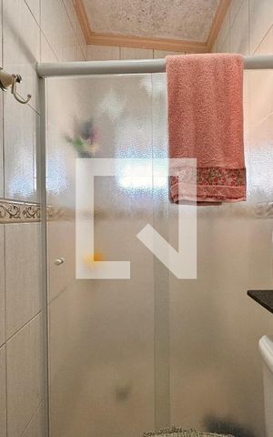 Casa à venda com 270m², 3 quartos e 2 vagas Casa à venda com 270m², 3 quartos e 2 vagasBanheiro suíte 2
