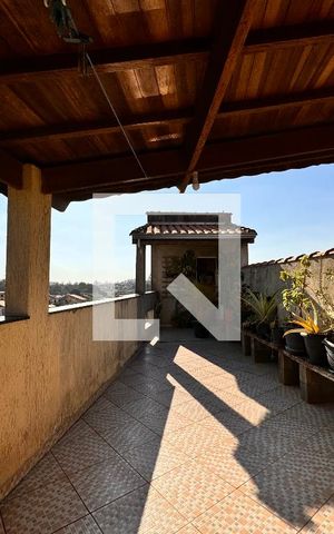 Casa à venda com 270m², 3 quartos e 2 vagas Casa à venda com 270m², 3 quartos e 2 vagasVaranda gourmet