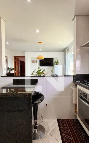 Casa à venda com 270m², 3 quartos e 2 vagas Casa à venda com 270m², 3 quartos e 2 vagasCozinha