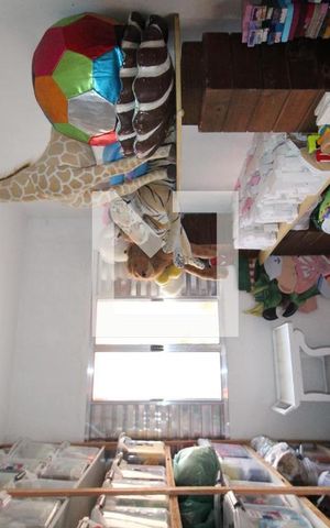 Casa à venda com 300m², 5 quartos e 3 vagasQuarto 2 - casa 2