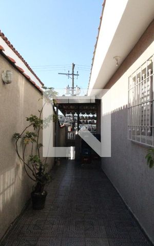 Casa à venda com 300m², 5 quartos e 3 vagasQuintal