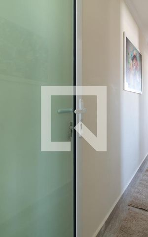 Apartamento à venda com 67m², 2 quartos e 1 vagaCorredor