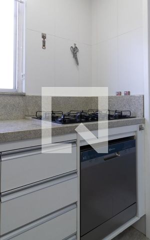 Apartamento à venda com 67m², 2 quartos e 1 vagaCozinha