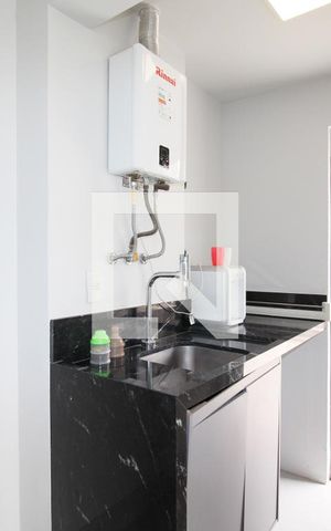 Apartamento à venda com 121m², 2 quartos e 2 vagas Apartamento à venda com 121m², 2 quartos e 2 vagasÁrea de Serviço