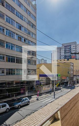 Apartamento à venda com 106m², 4 quartos e sem vaga Apartamento à venda com 106m², 4 quartos e sem vagaVaranda