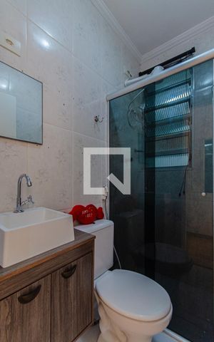 Apartamento à venda com 106m², 4 quartos e sem vaga Apartamento à venda com 106m², 4 quartos e sem vagaBanheiro