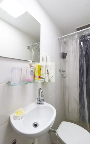 Apartamento à venda com 100m², 3 quartos e 1 vaga Apartamento à venda com 100m², 3 quartos e 1 vagaDetalhe do banheiro da suíte 1