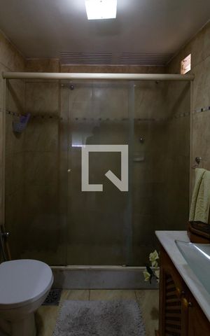 Apartamento à venda com 100m², 3 quartos e 1 vaga Apartamento à venda com 100m², 3 quartos e 1 vagaDetalhe do banheiro da suíte 2