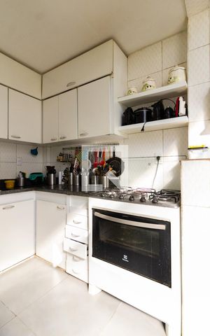 Apartamento à venda com 100m², 3 quartos e 1 vaga Apartamento à venda com 100m², 3 quartos e 1 vagaDetalhe da cozinha