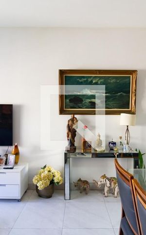Apartamento à venda com 100m², 3 quartos e 1 vaga Apartamento à venda com 100m², 3 quartos e 1 vagaSala
