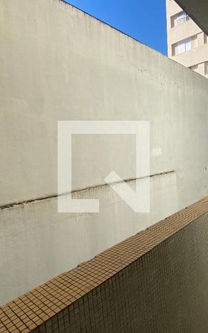 Apartamento para alugar com 58m², 1 quarto e 1 vaga Apartamento para alugar com 58m², 1 quarto e 1 vagaSacada