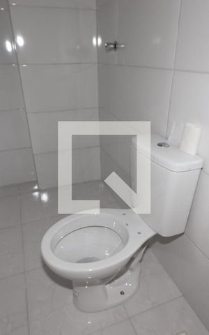 Apartamento à venda com 33m², 1 quarto e sem vagaBanheiro