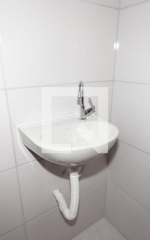 Apartamento à venda com 33m², 1 quarto e sem vagaBanheiro